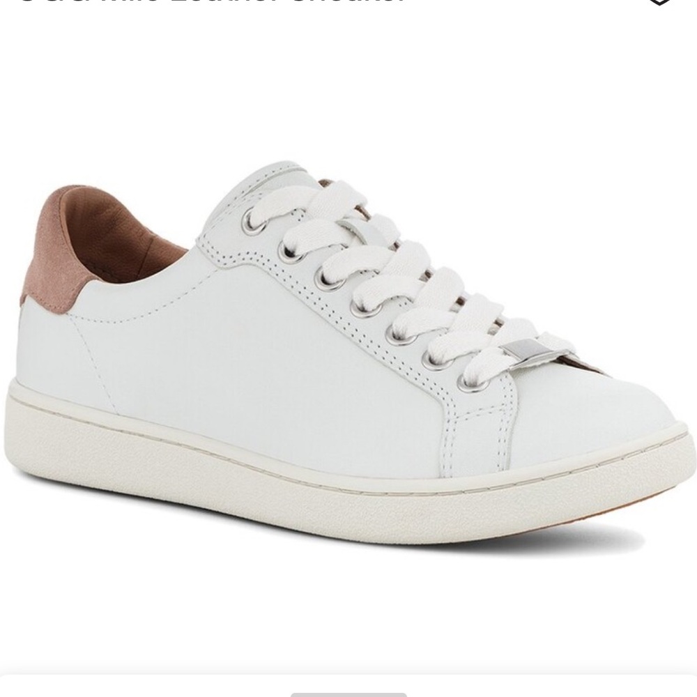 NWOT UGG Leather Sneaker Size 7